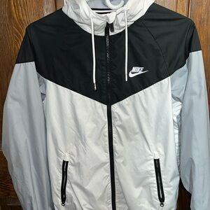 Nike windbreaker